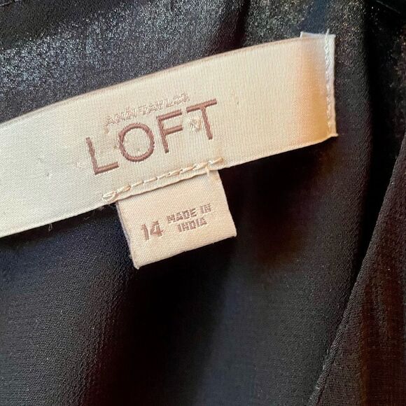 BLACK SLEEVELESS DRESS BY ANN TAYLOR LOFT SIZE 14 - Picture 4 of 6